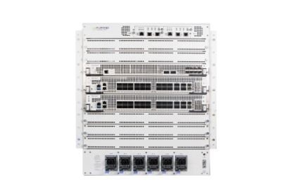 Bilde av FortiGate-7081F 12U 8-slot chassis starting with 1x FPM-7620F Processor Module, 1x FIM-7921F I/O Module, 2x Management Module and 6x hot swappable redundant PSU (2500WAC)