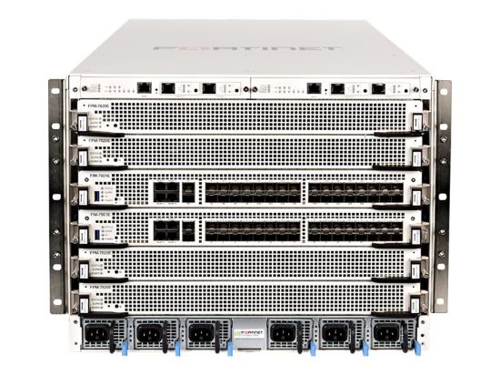 Bilde av FortiGate-7060E-8-DC Hardware plus 3 Year Hardware plus FortiCare Premium and FortiGuard Enterprise Protection