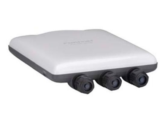 Bilde av FortiAP-234G Outdoor Wireless AP - Tri radio (Wi-Fi-6E IEEE 802.11ax Tri-band 2.4/5/6GHz and dual 5G operation 2+2+2 2 streams 3 radios) [Note:  6GHz band not available in all regulatory domains], internal antennas, 2x 100/1000/2500 Base-T RJ45, BT/BLE, 1x Type A USB, Console Port (RJ45). Pole/wall mount kit included Region Code N
